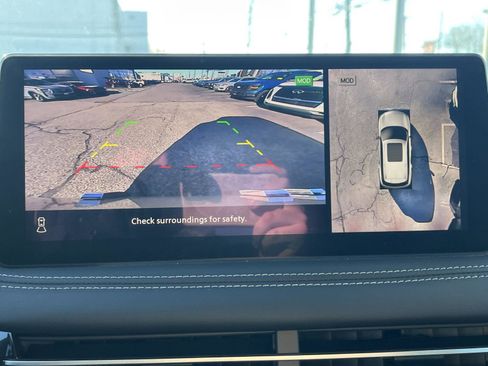 Certified 2025 INFINITI QX60 Luxe image 17