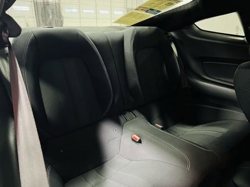Used 2019 Ford Mustang Coupe image 25