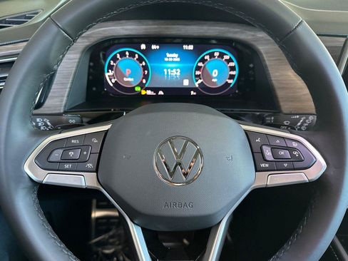 New 2026 Volkswagen Atlas SEL Premium R-Line image 24