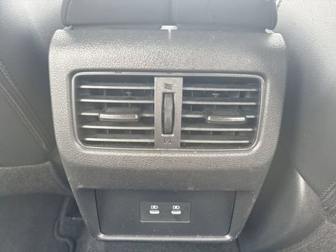 Used 2026 Nissan Rogue SL AWD/4WD image 36