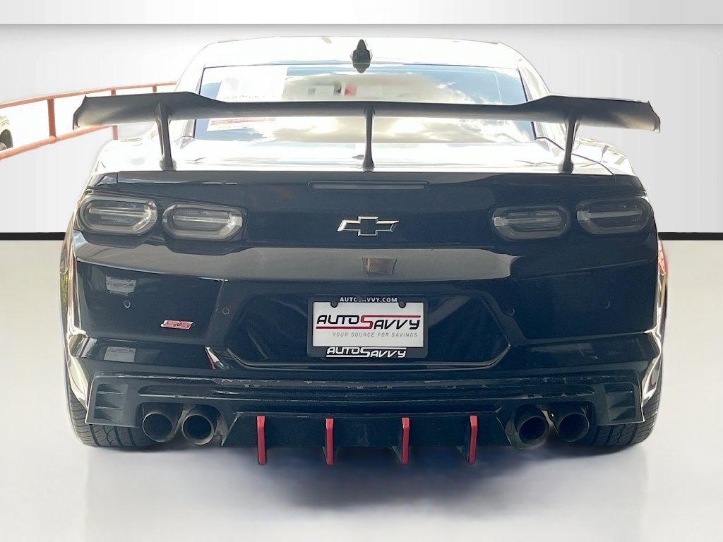 Used 2023 Chevrolet Camaro SS RWD image 6