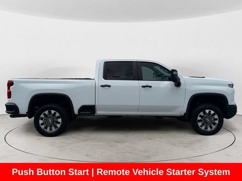Used 2024 Chevrolet Silverado 2500 Custom w/ Custom Value Package AWD/4WD image 7