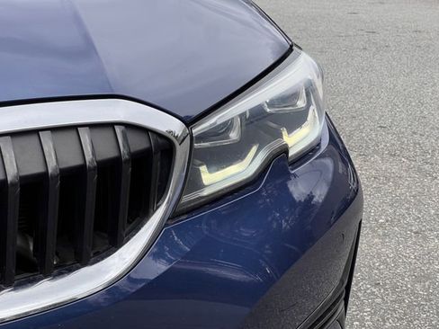 Used 2021 BMW 330i Sedan w/ Convenience Package image 10