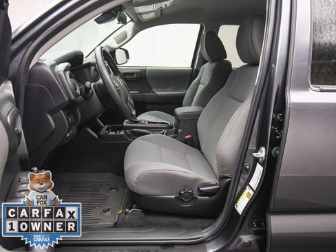 Used 2023 Toyota Tacoma SR image 18