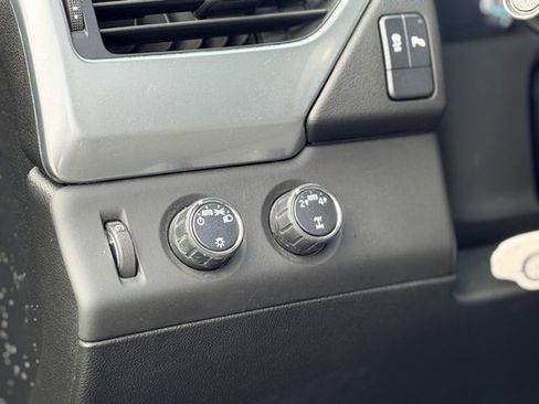 Used 2019 Chevrolet Tahoe LS image 8