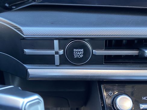 Used 2024 Hyundai Santa Fe SEL image 25