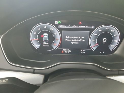 Used 2025 Audi Q5 2.0T Premium AWD/4WD image 24