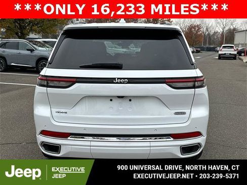 Certified 2022 Jeep Grand Cherokee Overland image 3