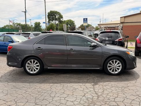 Used 2012 Toyota Camry XLE w/ Convenience Pkg FWD image 18