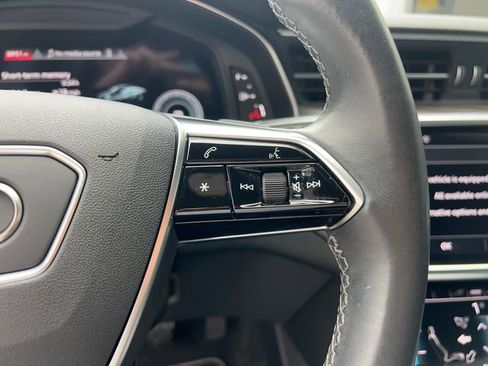 Used 2021 Audi A7 e Premium Plus w/ Executive Package image 16