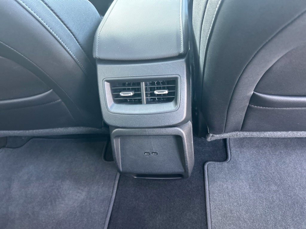 Used 2024 Chevrolet Equinox EV RS FWD image 30