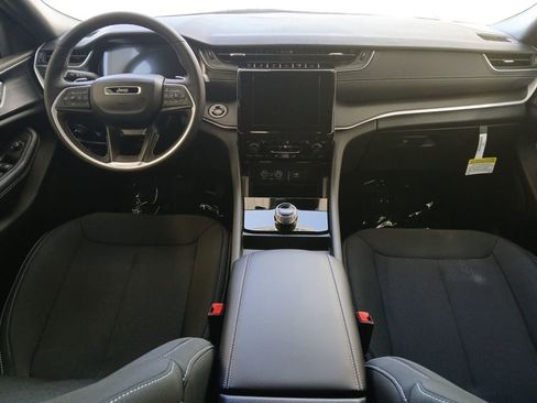 New 2026 Jeep Grand Cherokee Laredo X image 20