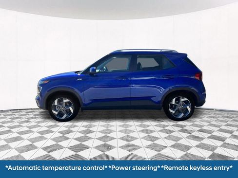 New 2025 Hyundai Venue Limited image 4