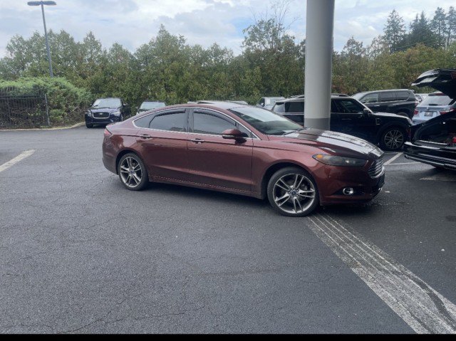 Used 2015 Ford Fusion Titanium AWD/4WD image 2