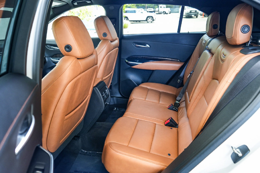 Used 2019 Cadillac XT4 Sport FWD image 18