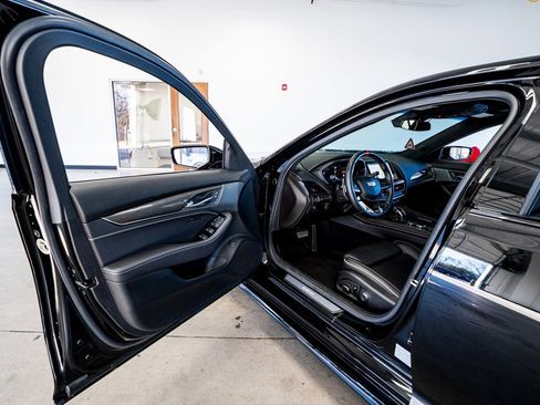 Used 2022 Cadillac CT5 V Blackwing w/ Driver Assist Package image 36