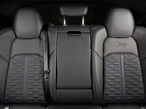 Used 2022 Audi RS 7 Sportback image 7