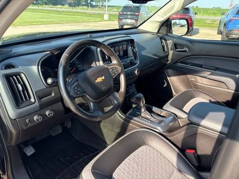 Used 2015 Chevrolet Colorado Z71 w/ LPO, Gearon Bar Package AWD/4WD image 13