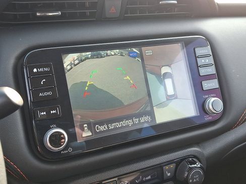 Certified 2023 Nissan Kicks SR w/ SR Premium Package image 19