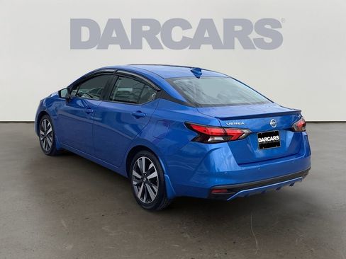 Used 2020 Nissan Versa SR image 5