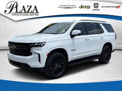 Used 2024 Chevrolet Tahoe RST w/ Luxury Package AWD/4WD image 1