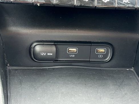 Used 2023 Kia K5 LXS image 36