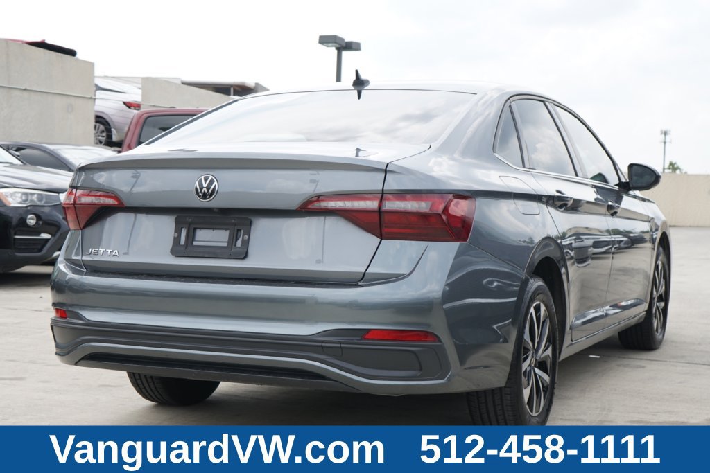 Used 2022 Volkswagen Jetta S FWD image 6