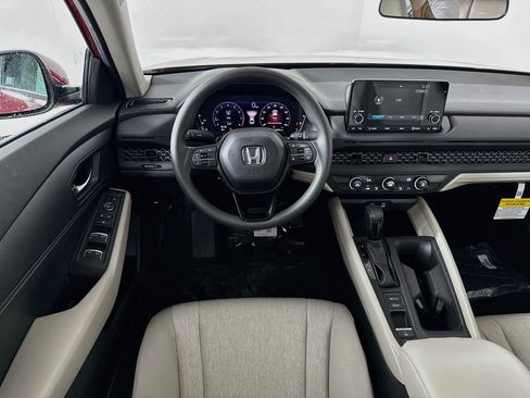Certified 2025 Honda Accord LX image 24