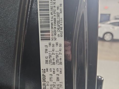 Used 2014 Jeep Wrangler Unlimited Rubicon w/ Connectivity Group image 28