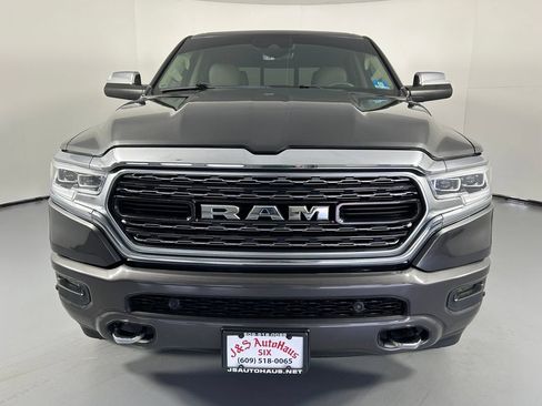 Used 2019 RAM 1500 Limited AWD/4WD image 2