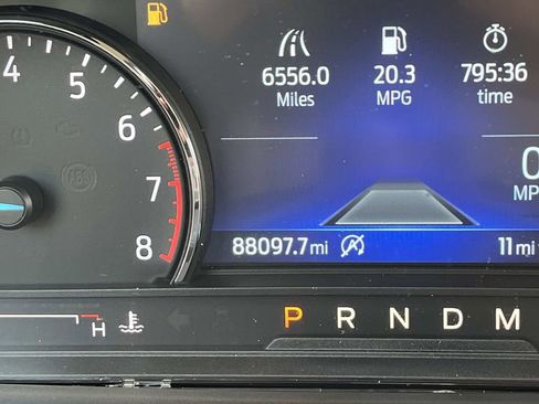 Used 2020 Ford Explorer Limited image 41