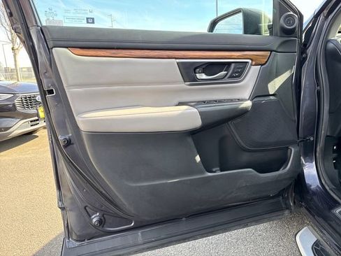 Certified 2017 Honda CR-V Touring image 16