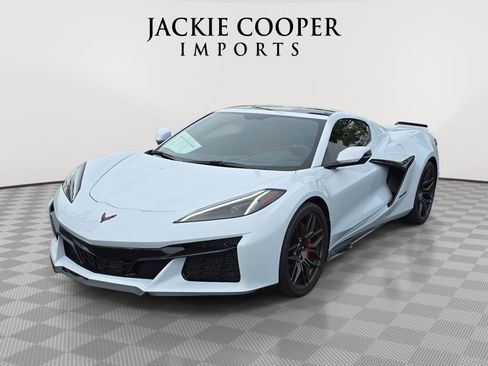 Used 2023 Chevrolet Corvette Z06 RWD image 1