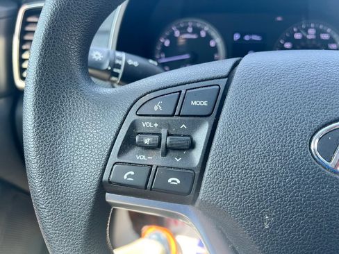 Used 2019 Hyundai Tucson SE AWD/4WD image 19