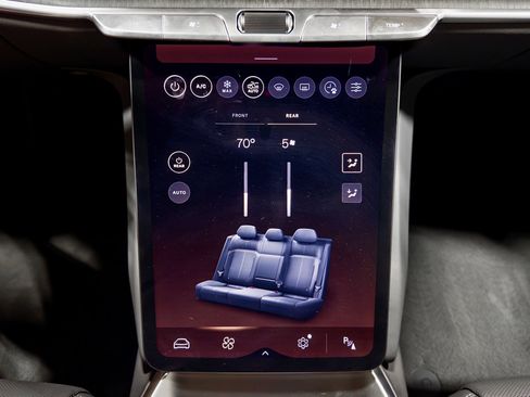 Used 2025 Lucid Air Pure image 14