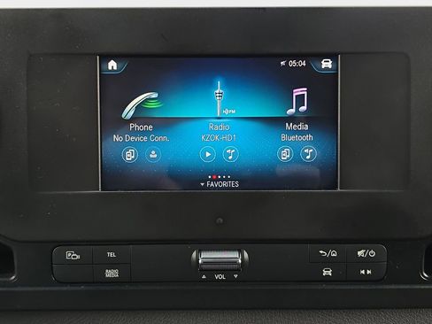 Used 2024 Mercedes-Benz Sprinter 3500 image 23