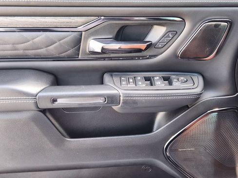 Used 2025 RAM 1500 Limited w/ Body Color Bumper Group AWD/4WD image 26