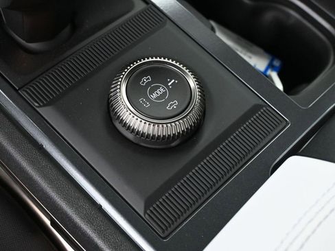 New 2025 GMC Hummer EV 2X image 23