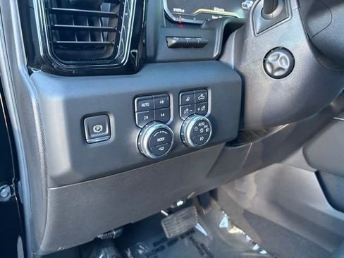 Used 2024 GMC Sierra 1500 AT4X image 15