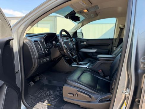 Used 2019 Chevrolet Colorado ZR2 AWD/4WD image 18