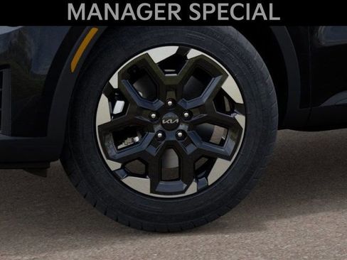 New 2026 Kia Sorento S image 9