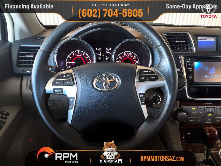 Used 2013 Toyota Highlander Limited w/ Protection Pkg FWD image 13
