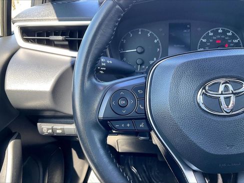 Used 2024 Toyota Corolla SE w/ SE Premium Package FWD image 15