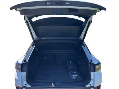 Used 2022 Volkswagen ID.4 Pro S w/ Gradient Package image 15