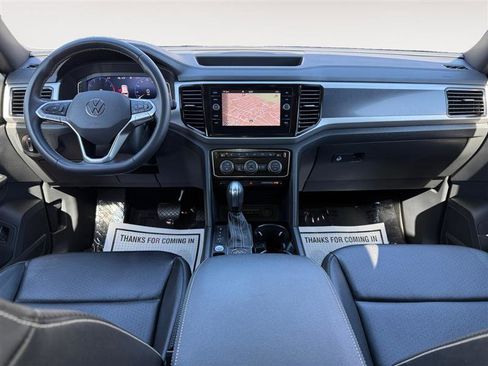 Used 2021 Volkswagen Atlas Cross Sport SEL image 12