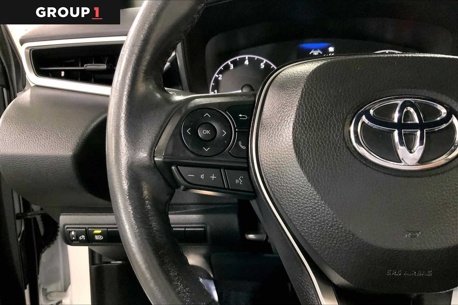 Certified 2024 Toyota Corolla SE FWD image 24