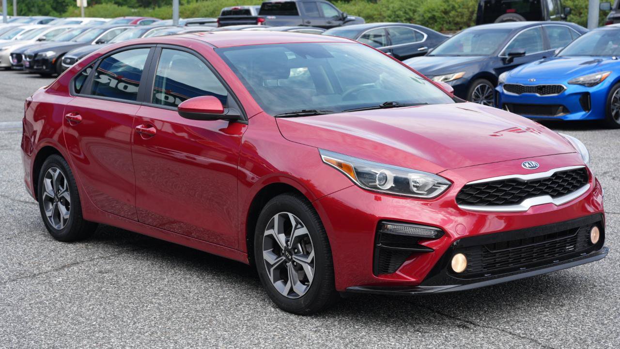 Used 2021 Kia Forte LXS FWD image 3