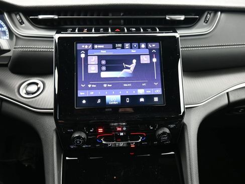 New 2026 Jeep Grand Cherokee L 4WD image 27