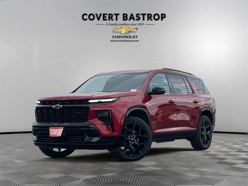 Used 2025 Chevrolet Traverse RS image 1