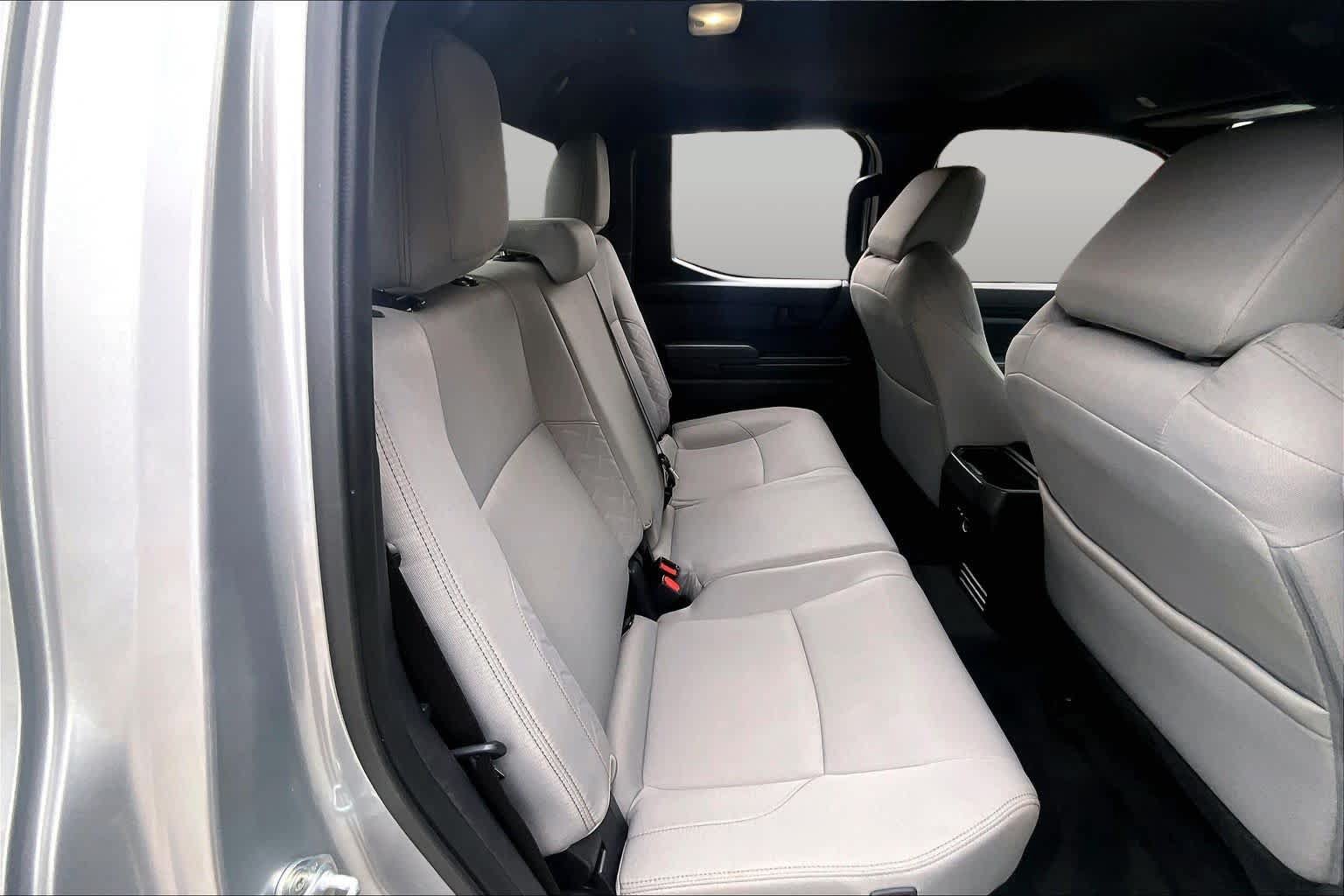 Used 2024 Toyota Tacoma SR5 RWD image 20